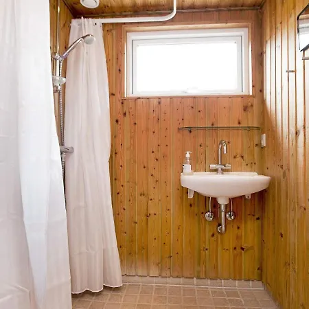 6 Person In F Revejle Hotel 3*
