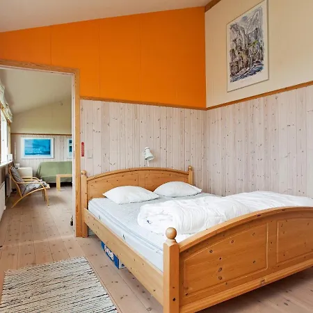 6 Person In F Revejle Hotel Farevejle